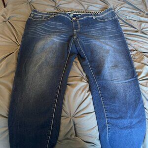 Women's plus jeggings